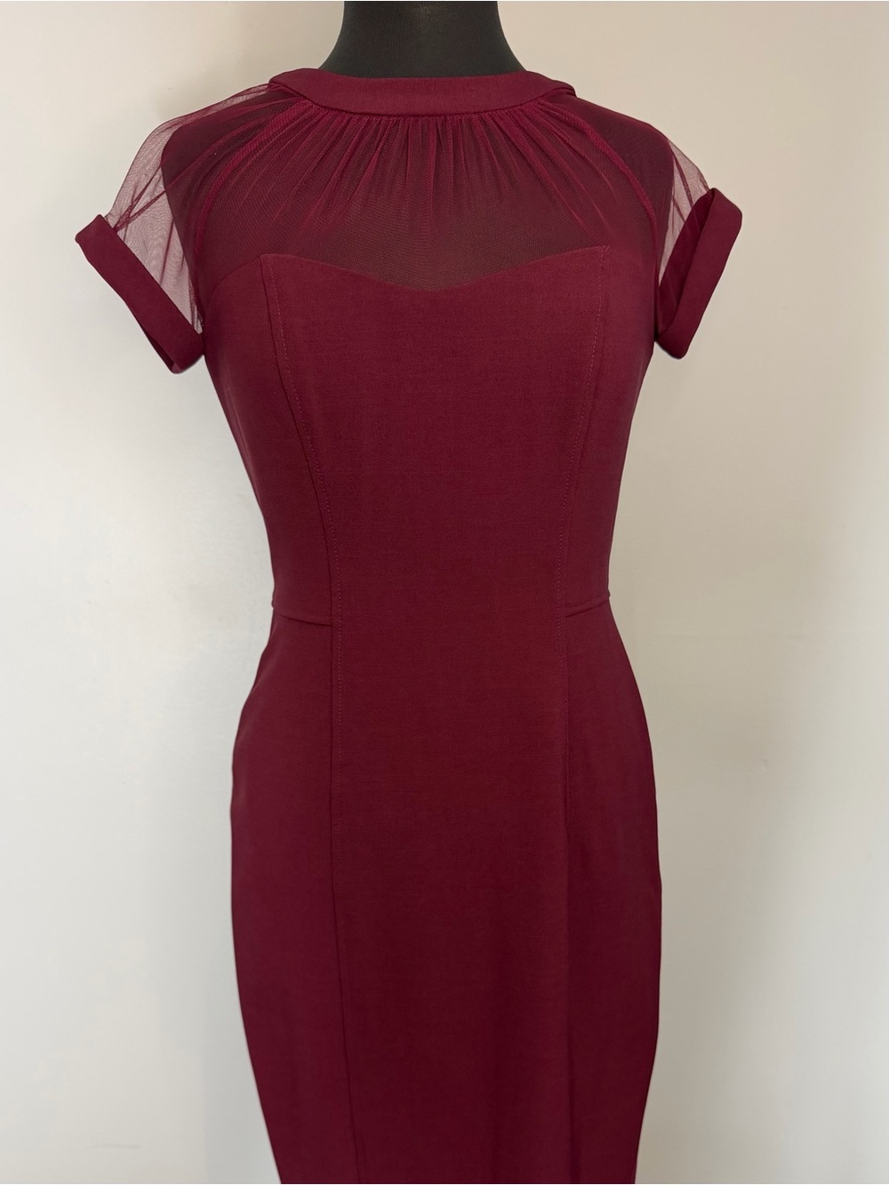 Maggy London Burgundy Illusion Mesh Sheath
Dress Wedding Guest Cocktail Party